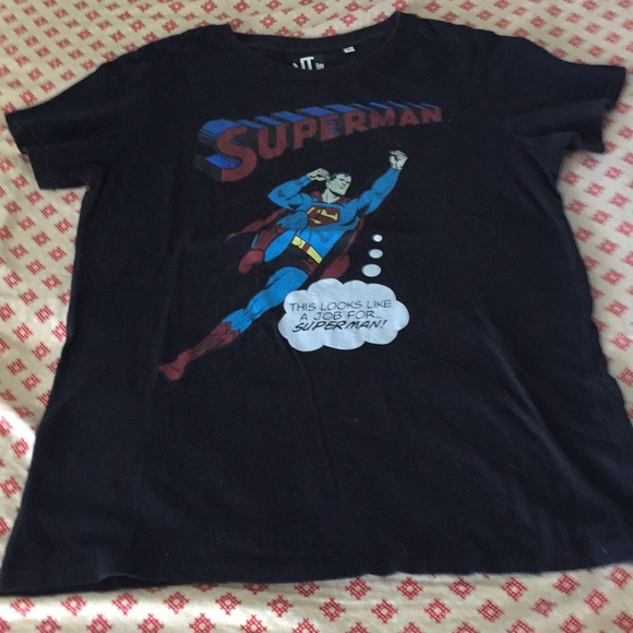 Superman Uniqlo T-Shirt & 3 pairs of Hanes Boxers - Picture 10 of 11